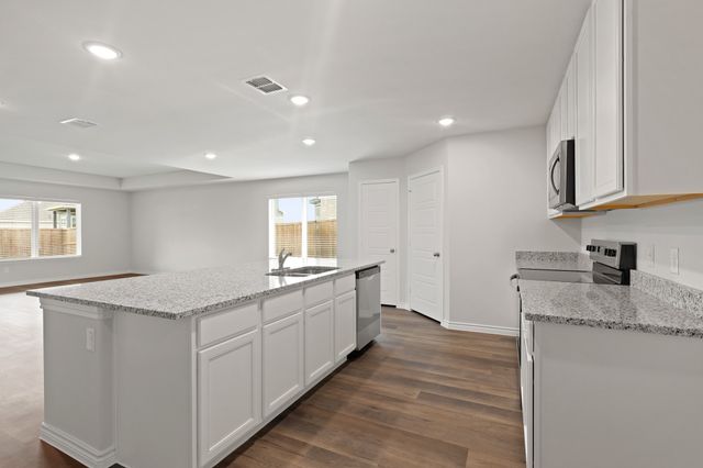 3130 Manchester Drive, Cleburne, TX 76031