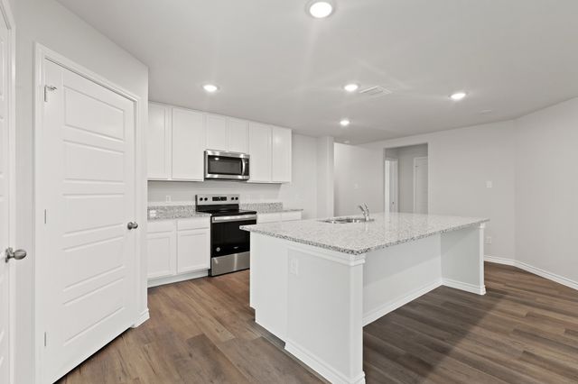 3130 Manchester Drive, Cleburne, TX 76031