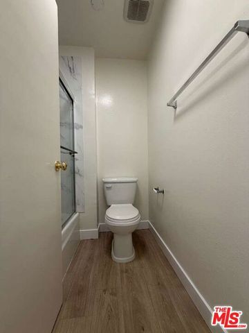 848 S Holt Street 203, Los Angeles, CA 90035