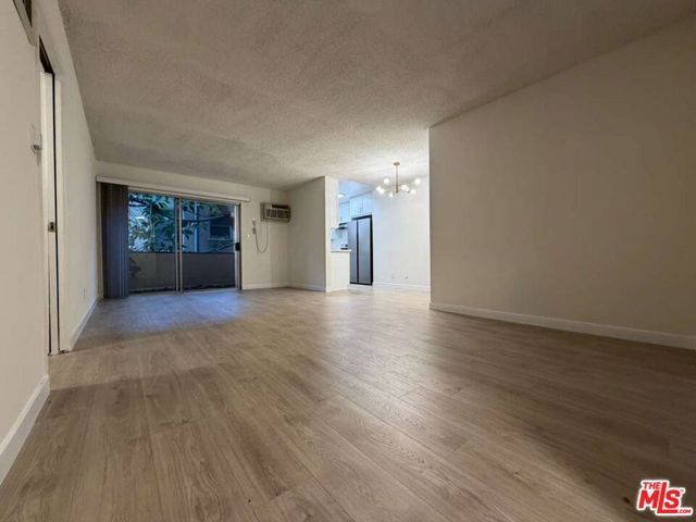 848 S Holt Street 203, Los Angeles, CA 90035