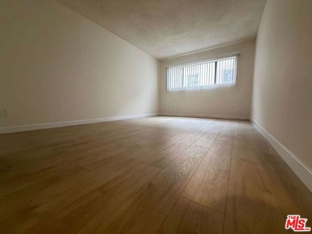 848 S Holt Street 203, Los Angeles, CA 90035