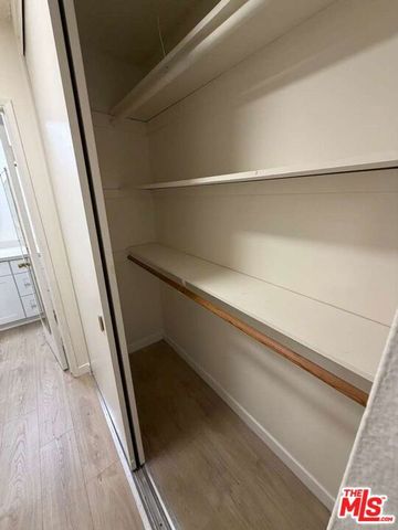 848 S Holt Street 203, Los Angeles, CA 90035