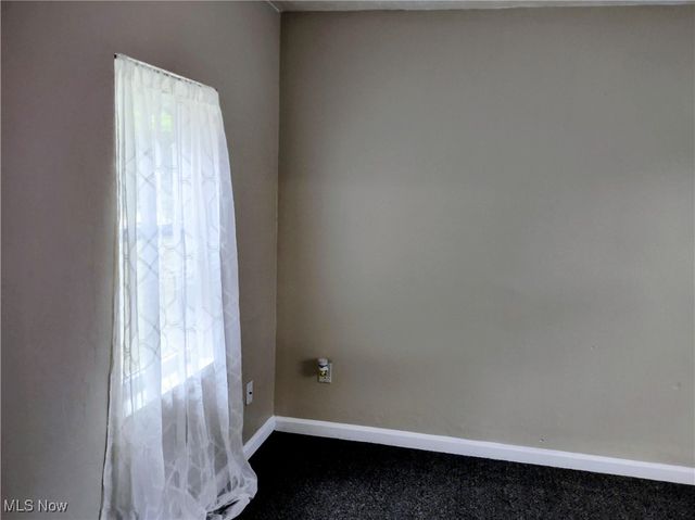 1511 Acoma Drive, Akron, OH 44306