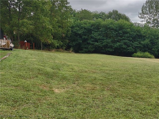 1511 Acoma Drive, Akron, OH 44306