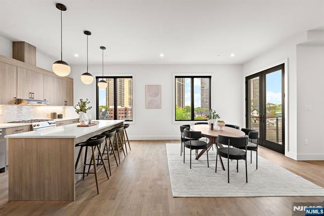 240 Columbia Avenue, Fort Lee, NJ 07024