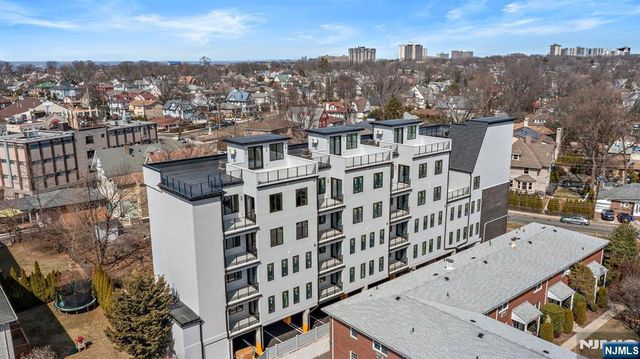 240 Columbia Avenue, Fort Lee, NJ 07024