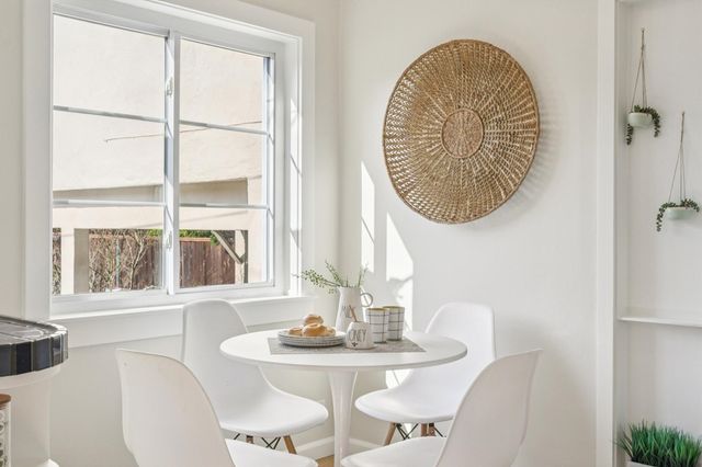 2932 2932 Marina Dr, Alameda, CA 94501