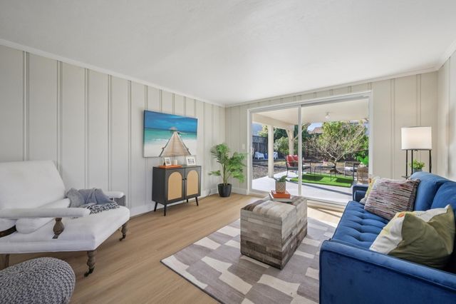 2932 2932 Marina Dr, Alameda, CA 94501