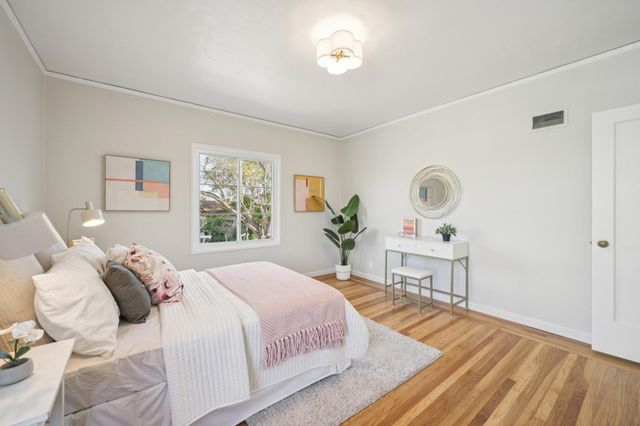 2932 2932 Marina Dr, Alameda, CA 94501