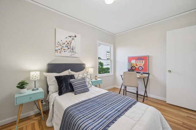 2932 2932 Marina Dr, Alameda, CA 94501