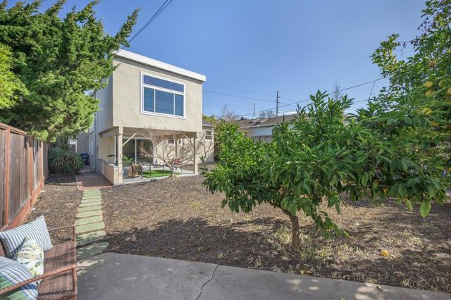 2932 2932 Marina Dr, Alameda, CA 94501