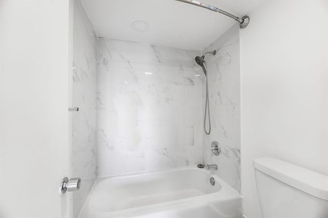 3800 N Hills Drive 402, Hollywood, FL 33021