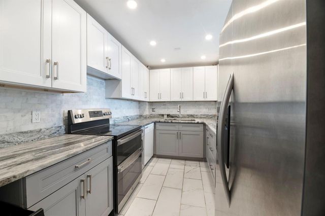 3800 N Hills Drive 402, Hollywood, FL 33021