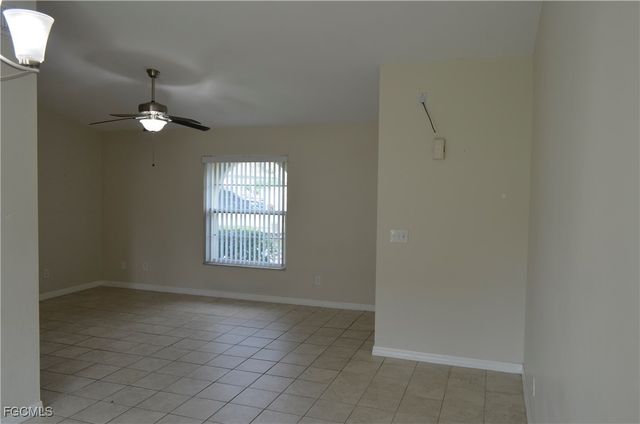 906 SW 47th TER 4, Cape Coral, FL 33914