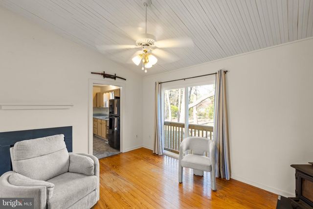106 GREENWOOD CT, Cross Junction, VA 22625
