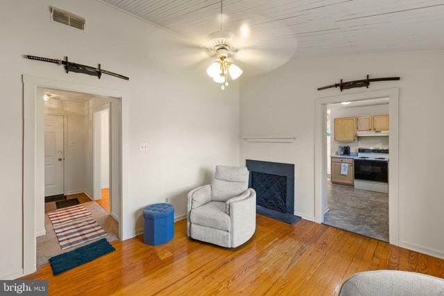 106 GREENWOOD CT, Cross Junction, VA 22625