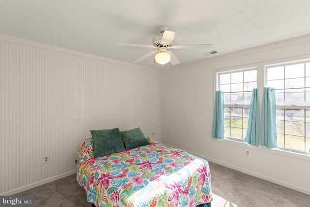 106 GREENWOOD CT, Cross Junction, VA 22625