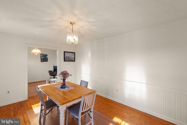 106 GREENWOOD CT, Cross Junction, VA 22625
