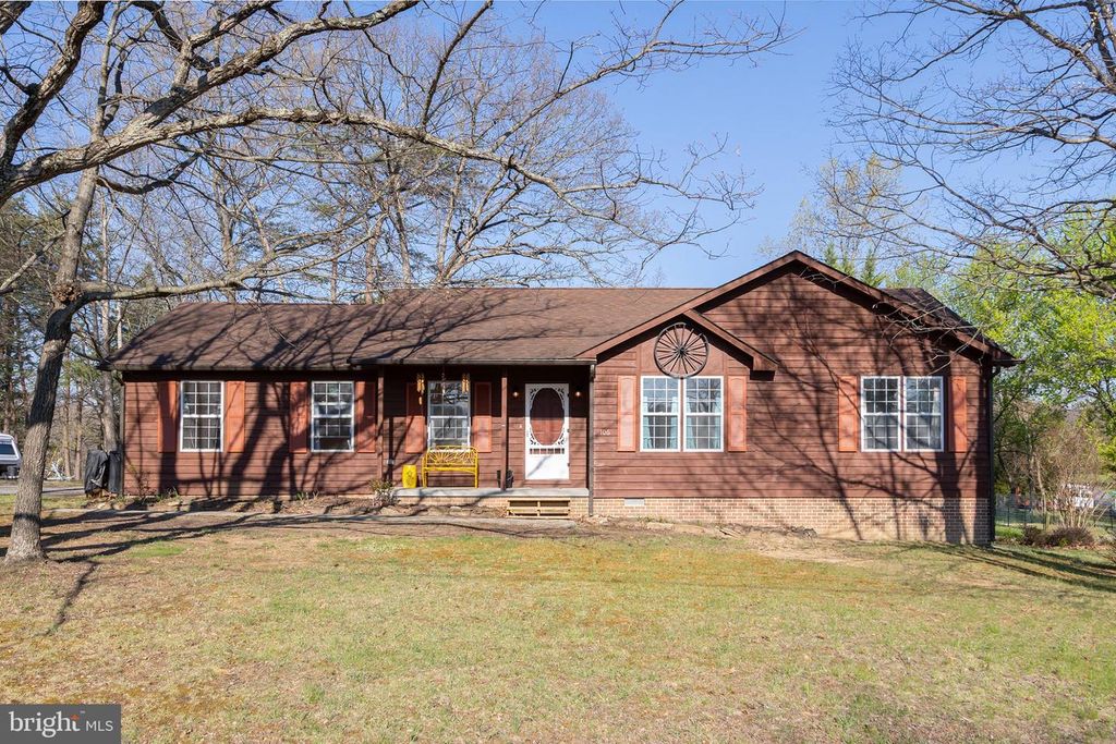 106 GREENWOOD CT, Cross Junction, VA 22625