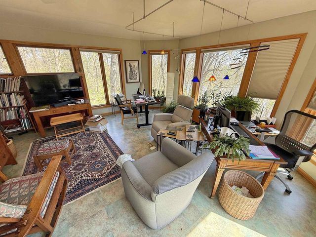 N5842 Sugar River Parkway, Albany, WI 53502