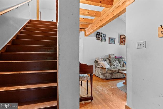 810 MOORES MOUNTAIN RD, Lewisberry, PA 17339