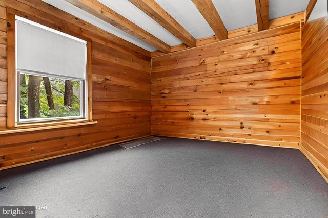 810 MOORES MOUNTAIN RD, Lewisberry, PA 17339