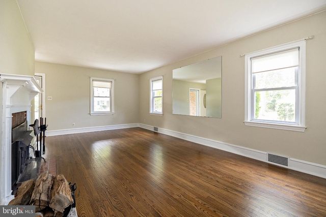 605 MANSION AVE, Audubon, NJ 08106