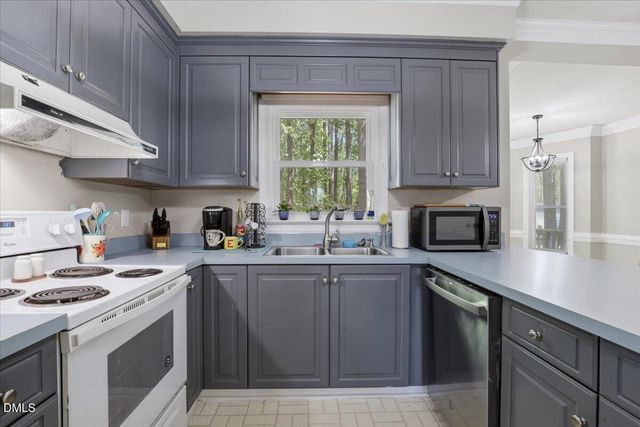 3332 N Carolina 222 Highway W, Kenly, NC 27542