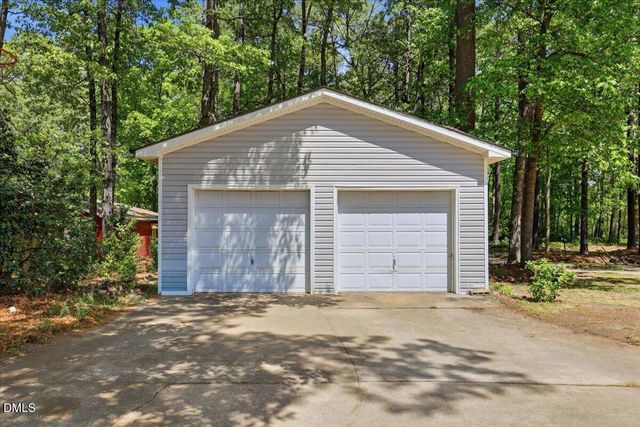 3332 N Carolina 222 Highway W, Kenly, NC 27542