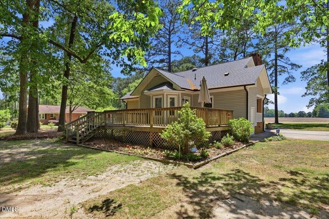 3332 N Carolina 222 Highway W, Kenly, NC 27542