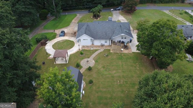 569 Garner Way NW, Lilburn, GA 30047