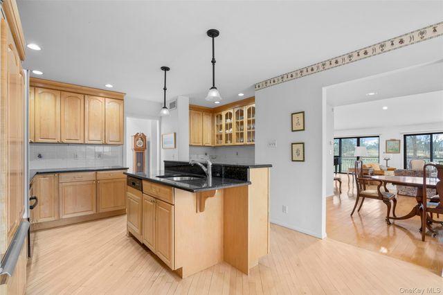 601 Fairway Green, Mamaroneck, NY 10543