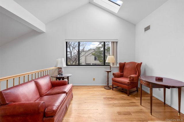 601 Fairway Green, Mamaroneck, NY 10543