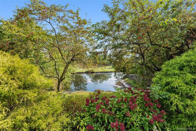 601 Fairway Green, Mamaroneck, NY 10543