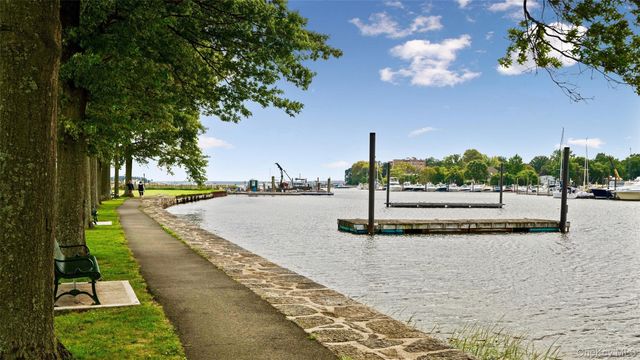 601 Fairway Green, Mamaroneck, NY 10543