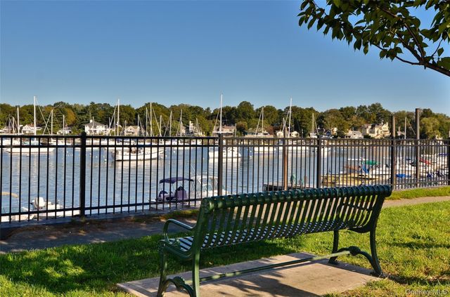 601 Fairway Green, Mamaroneck, NY 10543