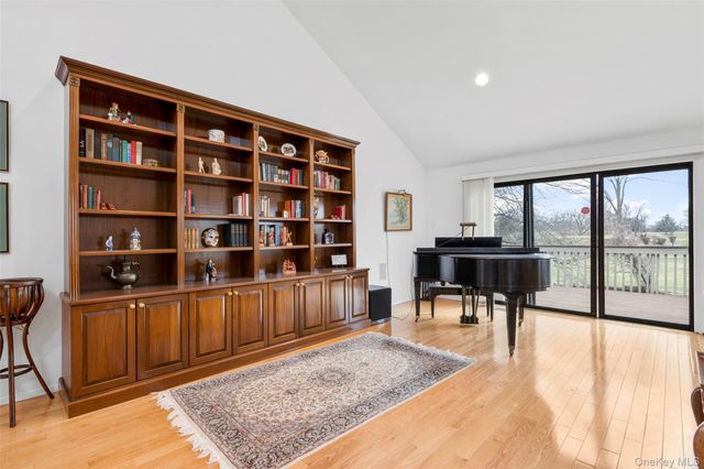 601 Fairway Green, Mamaroneck, NY 10543