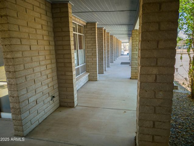 1025 E 10TH Street, Douglas, AZ 85607