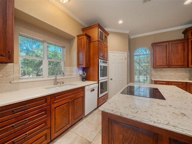 2910 Paso Del Robles, San Marcos, TX 78666