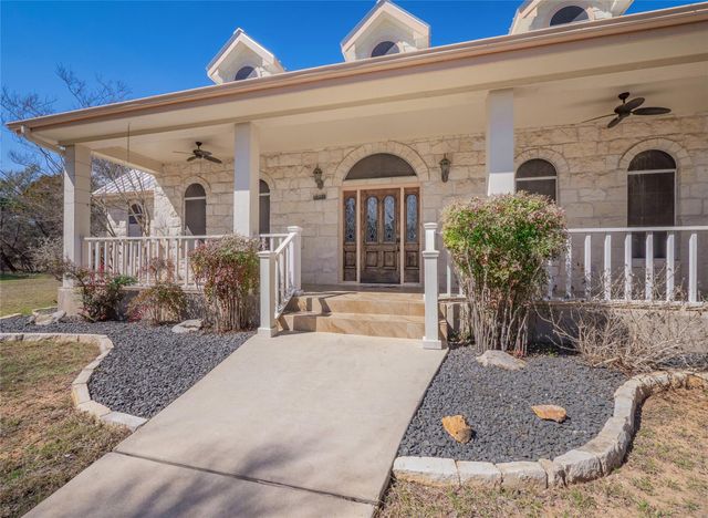 2910 Paso Del Robles, San Marcos, TX 78666