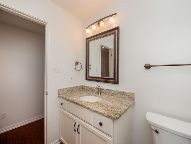 2910 Paso Del Robles, San Marcos, TX 78666