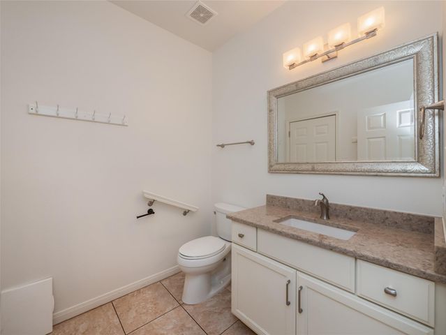 2910 Paso Del Robles, San Marcos, TX 78666