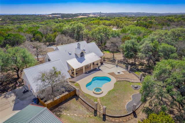 2910 Paso Del Robles, San Marcos, TX 78666