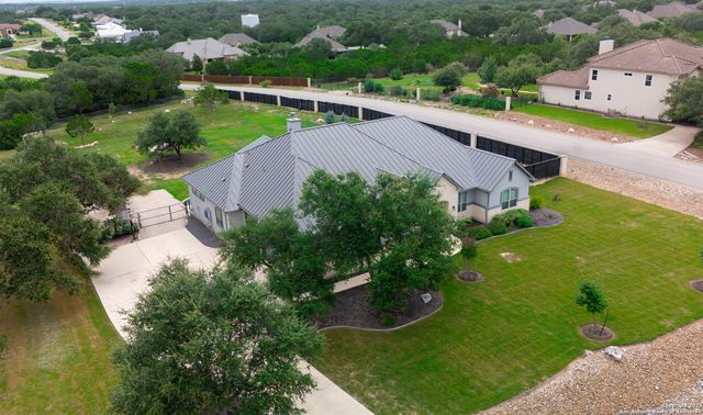 5716 High Forest, New Braunfels, TX 78132