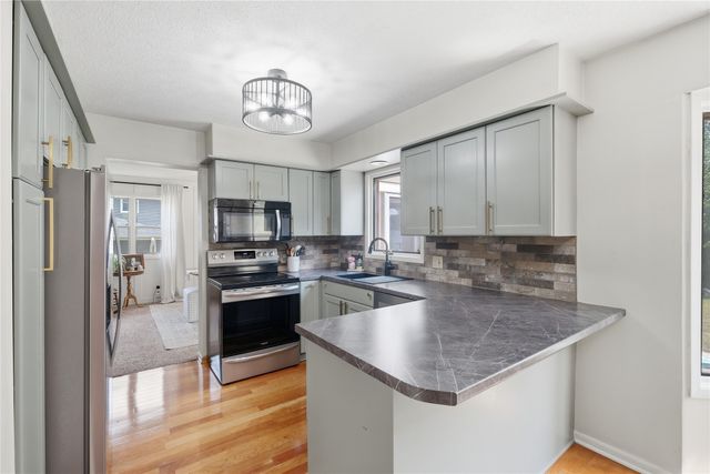 1822 Prairie Street, Grinnell, IA 50112
