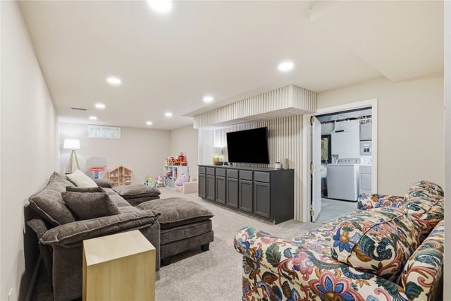 1822 Prairie Street, Grinnell, IA 50112