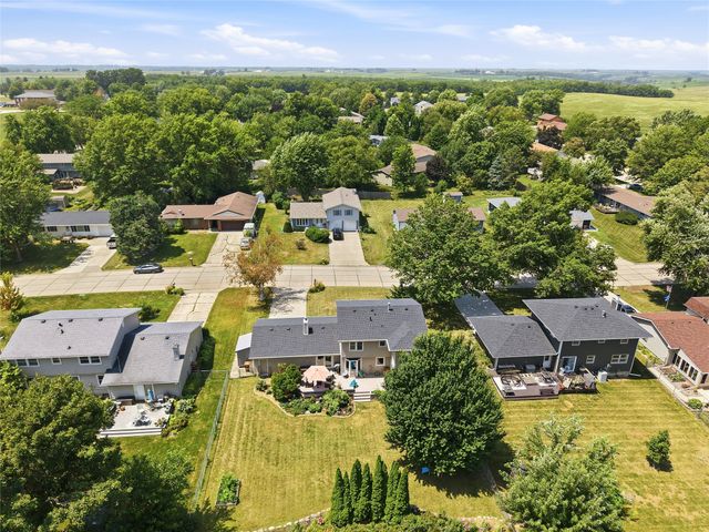1822 Prairie Street, Grinnell, IA 50112
