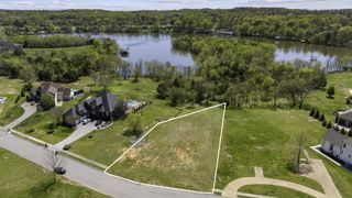 304 Stonebrook Pt, Lebanon, TN 37087
