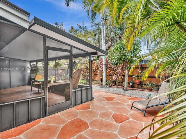 2350 Elm Court, Pembroke Pines, FL 33026