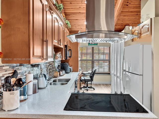 2350 Elm Court, Pembroke Pines, FL 33026